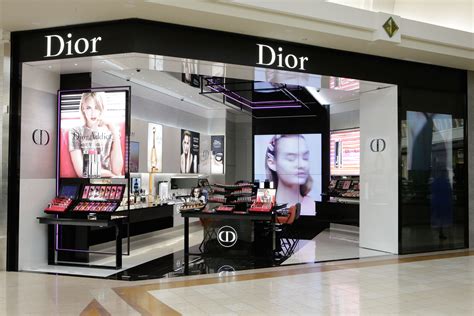 Shop Dior 